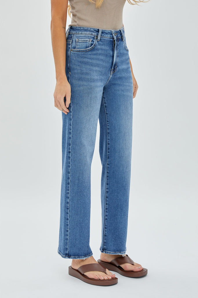 [TRACEY] Medium Wash Clean Stretch Straight