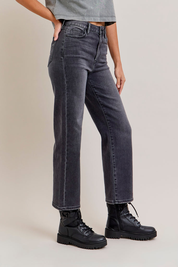 [ELLA] Charcoal Wash Clean Stretch 28" Inseam Wide Straight