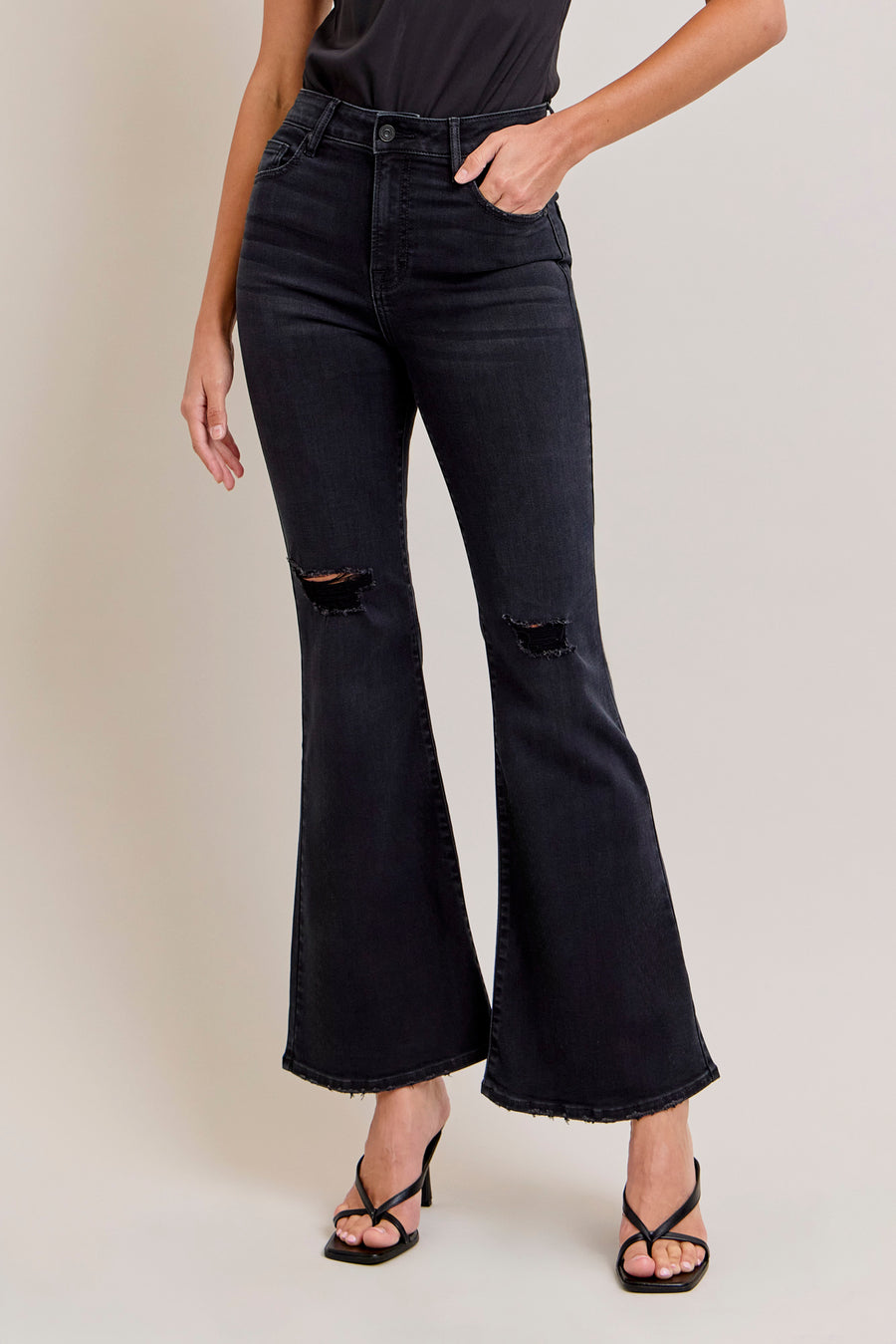 [HAPPI] Black Knee Distressed Stretch 30" Inseam Flare