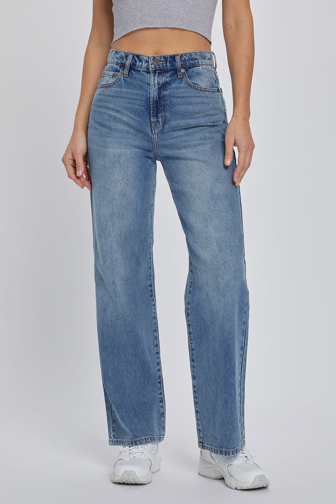 Logan Low-Rise Wide Leg Jean