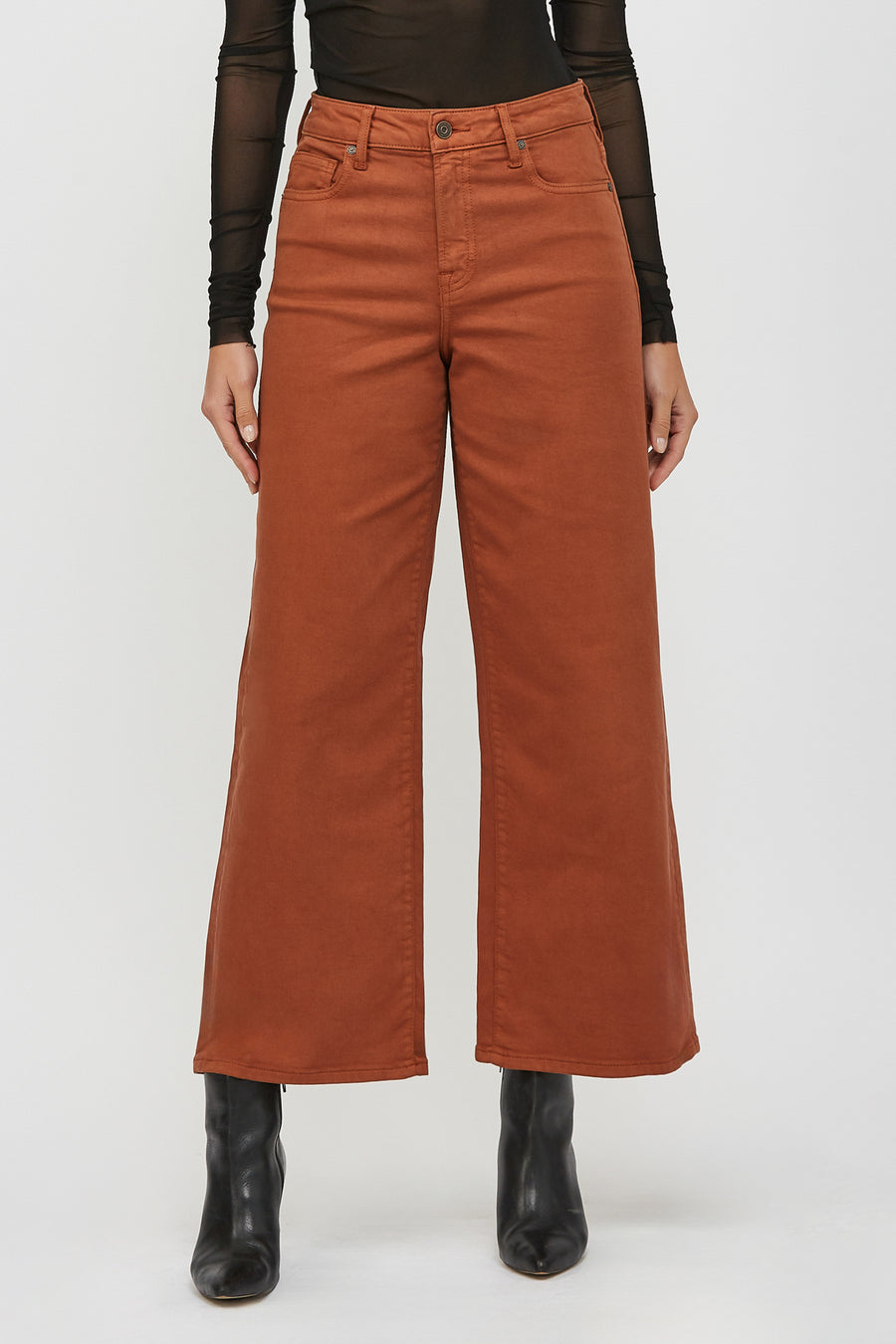 [NORI] RUST COLORED CLEAN STRETCH 28" INSEAM WIDELEG