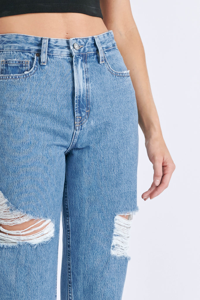 A GREAT LAUNDRY HACK FOR JEANS – - Real Queen of Clean
